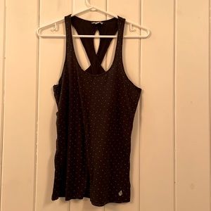 Volcom tank